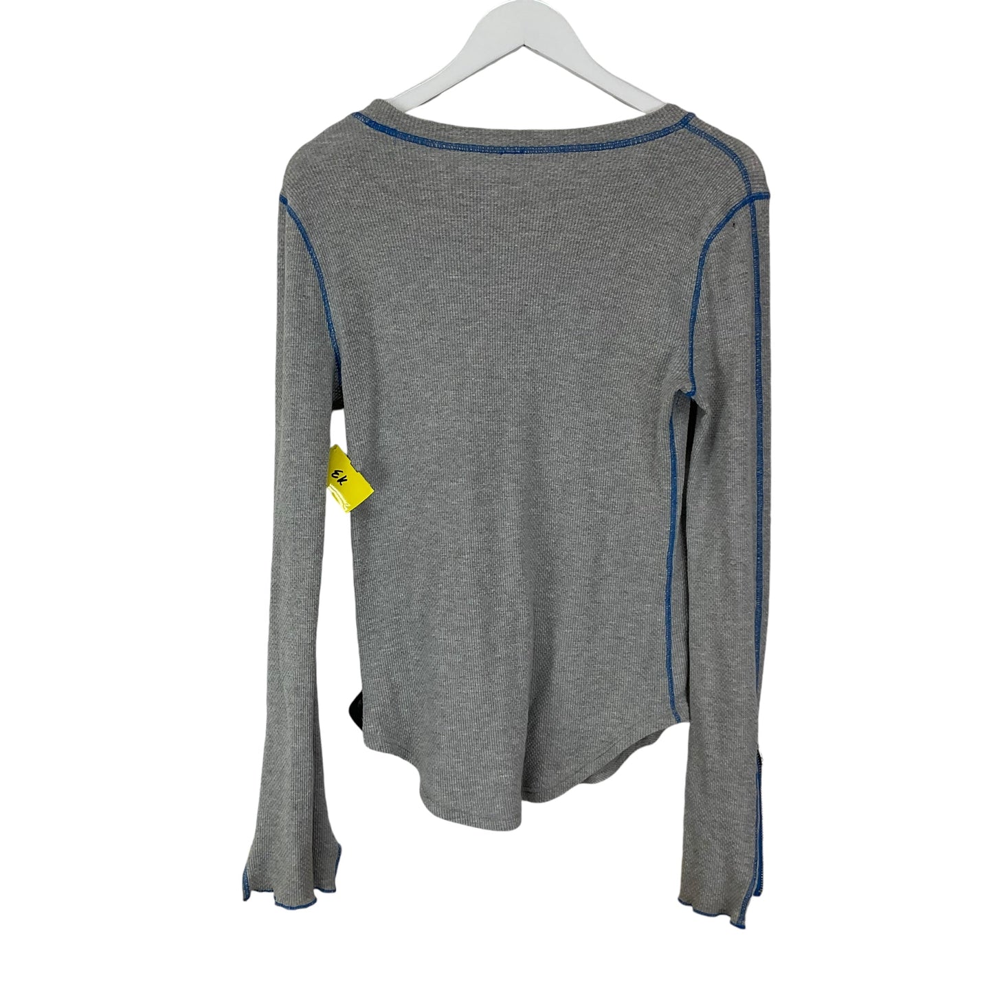 Top Long Sleeve Basic By Free People In Grey, Size: L