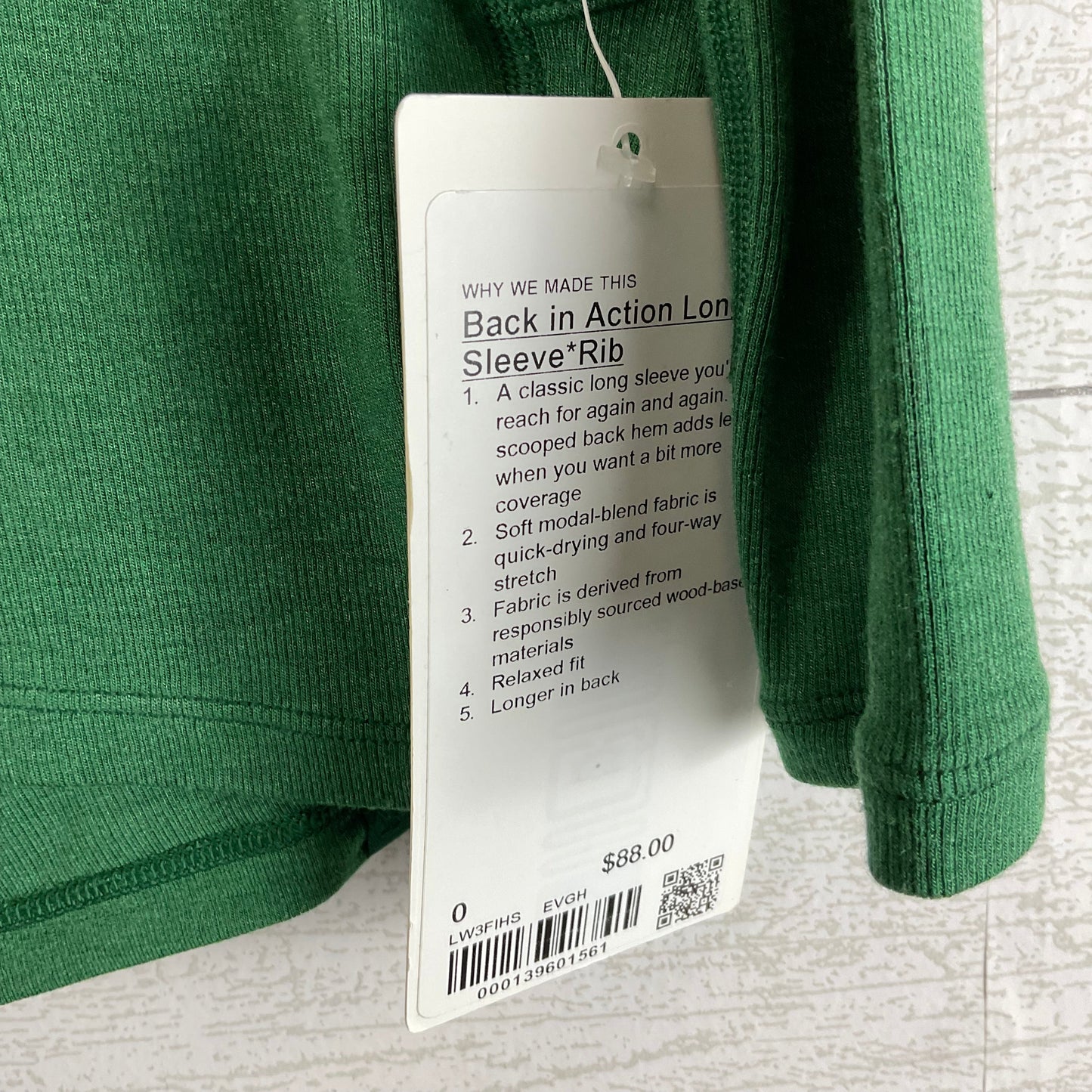 Top Long Sleeve By Lululemon In Green, Size: 0