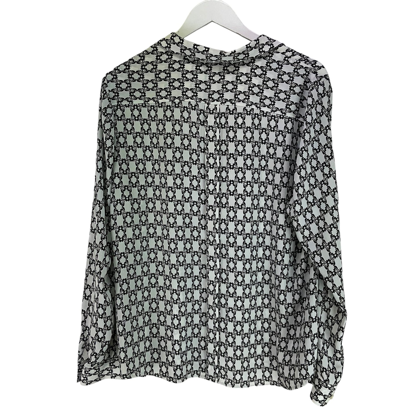 Blouse Long Sleeve By Clothes Mentor In Black & White, Size: Xl