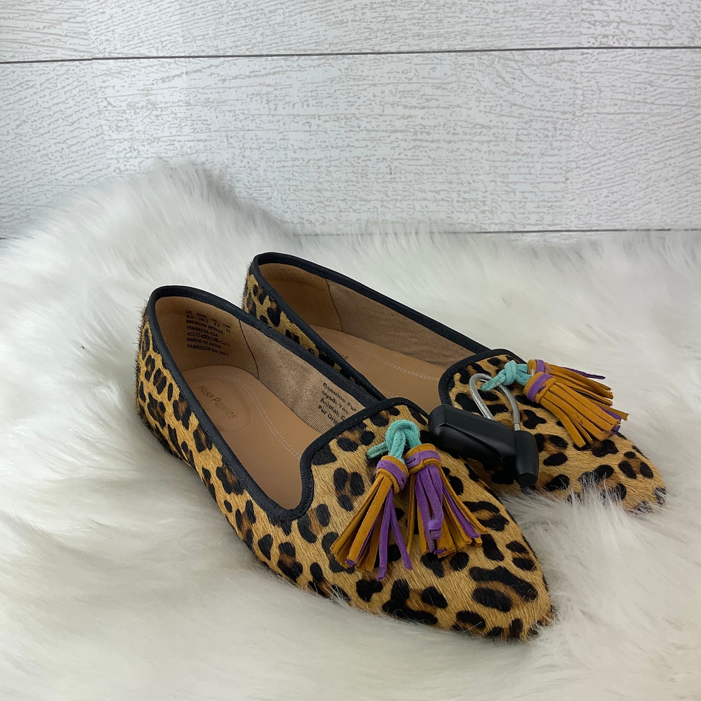 Animal Print Shoes Flats Hush Puppies, Size 5.5