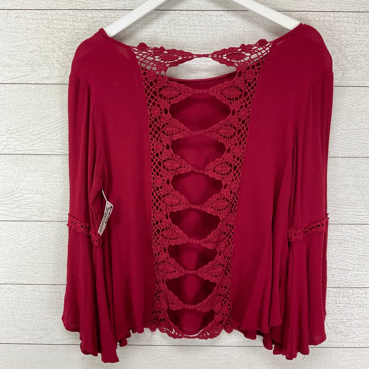 Top Long Sleeve By Altard State In Red, Size: M