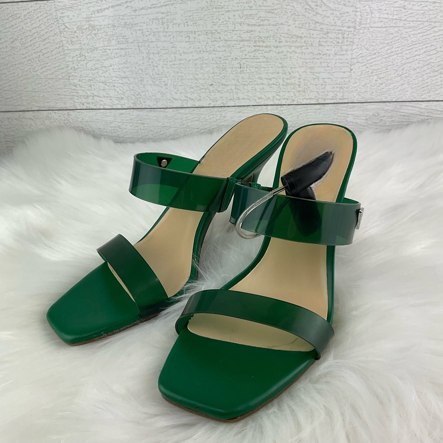 Sandals Heels Stiletto By Guess In Green, Size: 6.5