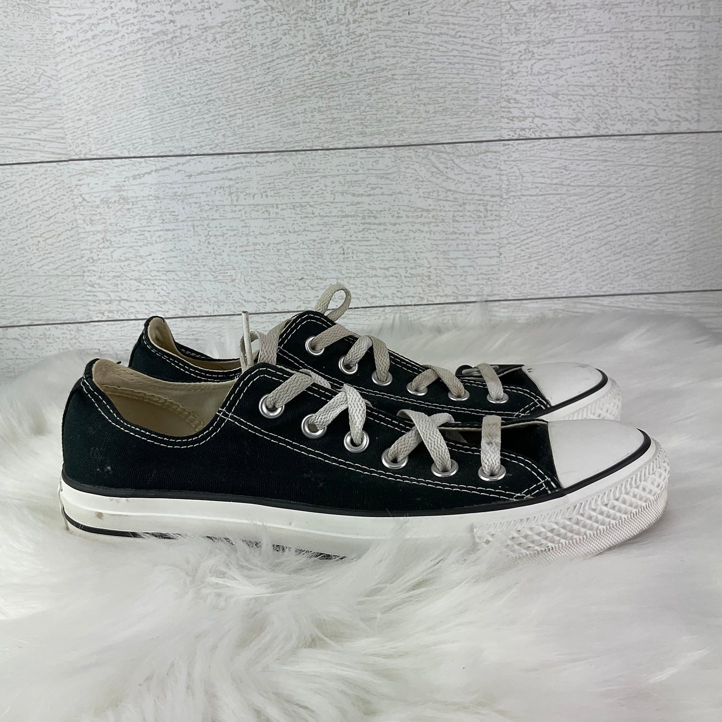 Shoes Sneakers By Converse In Black, Size: 7