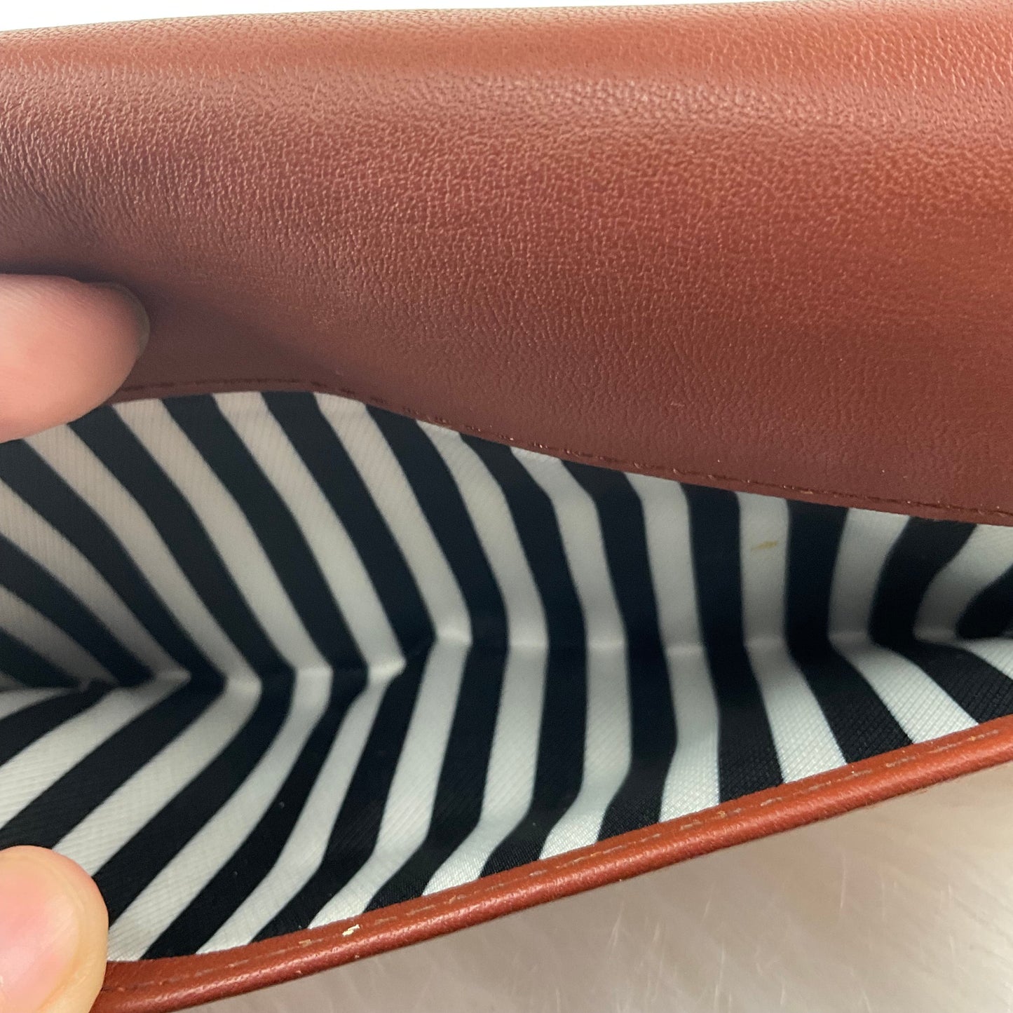 Wallet Designer By Kate Spade, Size: Medium