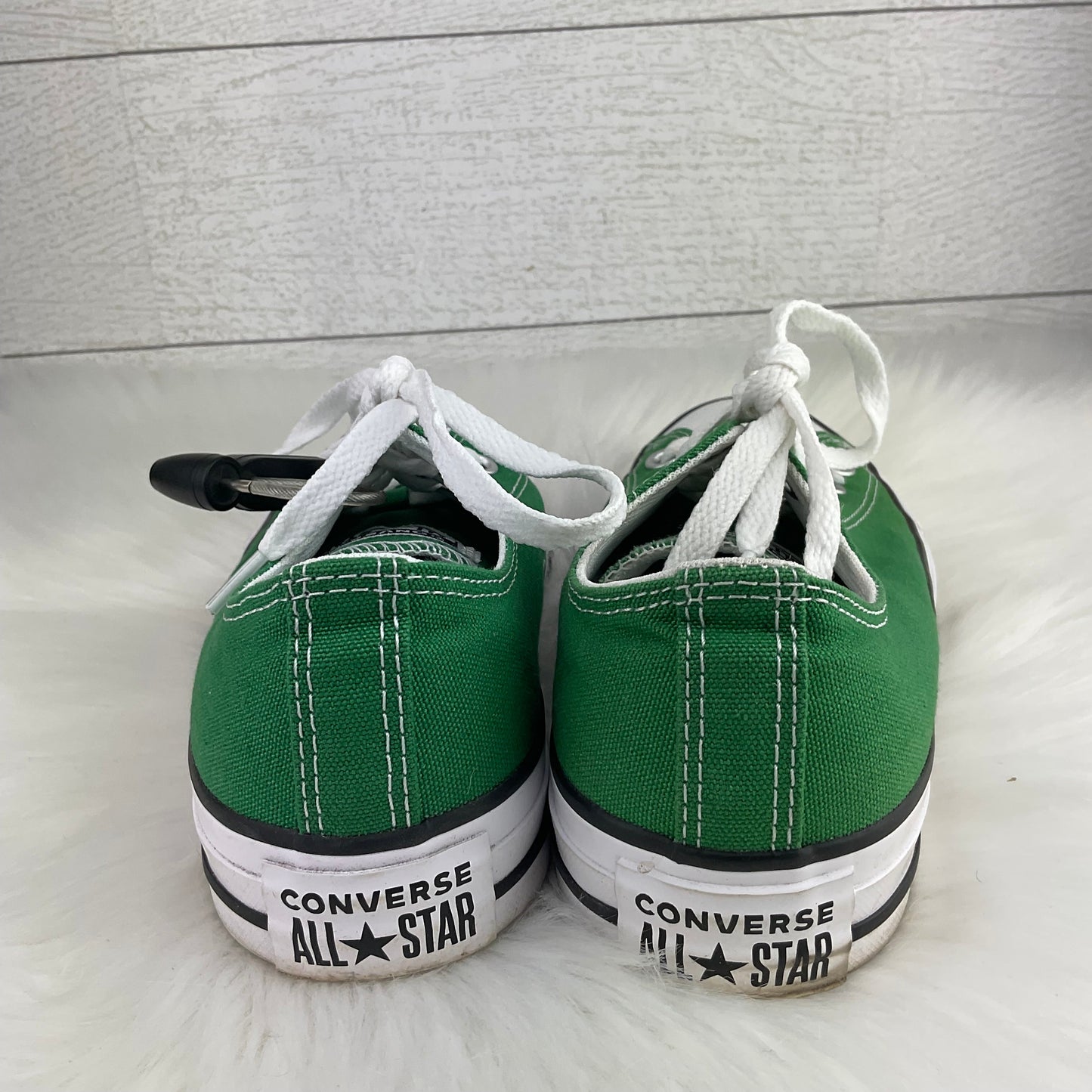 Shoes Sneakers By Converse In Green, Size: 7