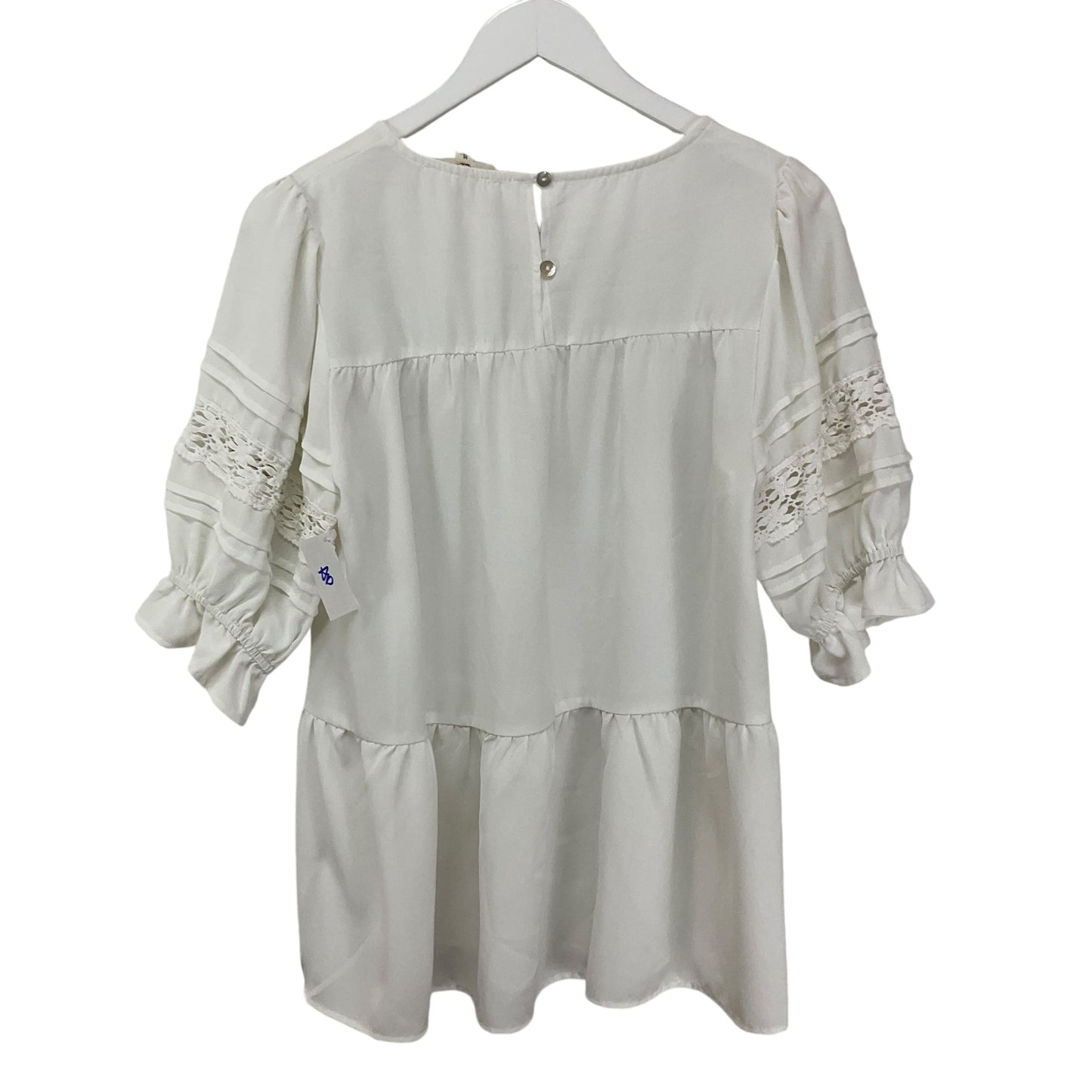 Top 3/4 Sleeve By Entro In White, Size: M