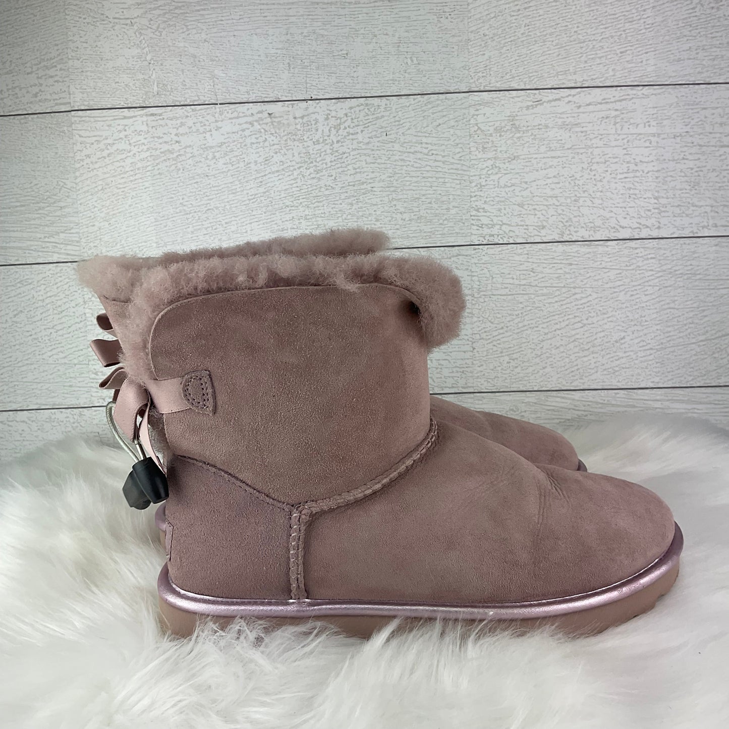 Boots Designer By Ugg In Pink, Size: 8