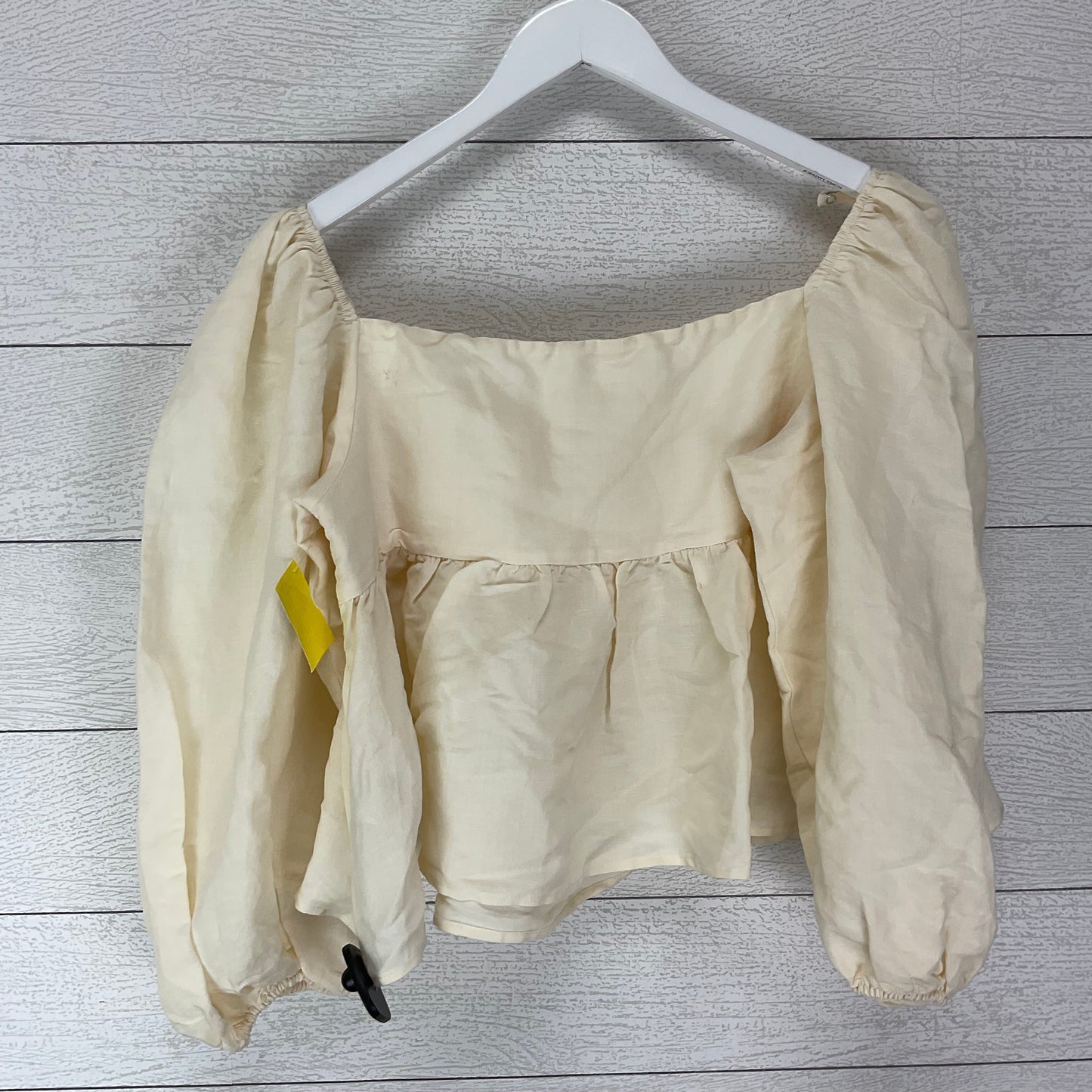 Top Long Sleeve By Anthropologie In Cream, Size: M