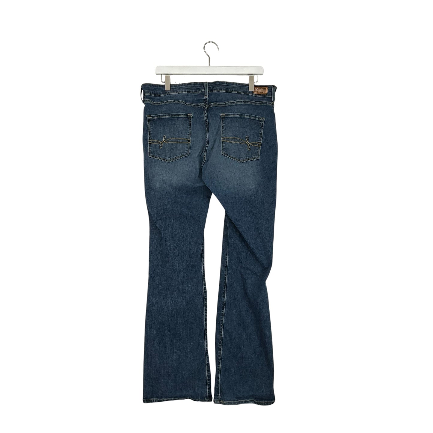 Jeans Boot Cut By Levis In Blue Denim, Size: 18