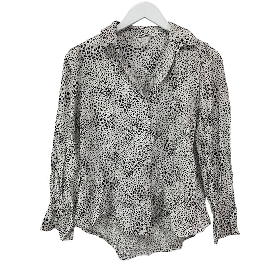 Top Long Sleeve By Cato In Black & White, Size: L