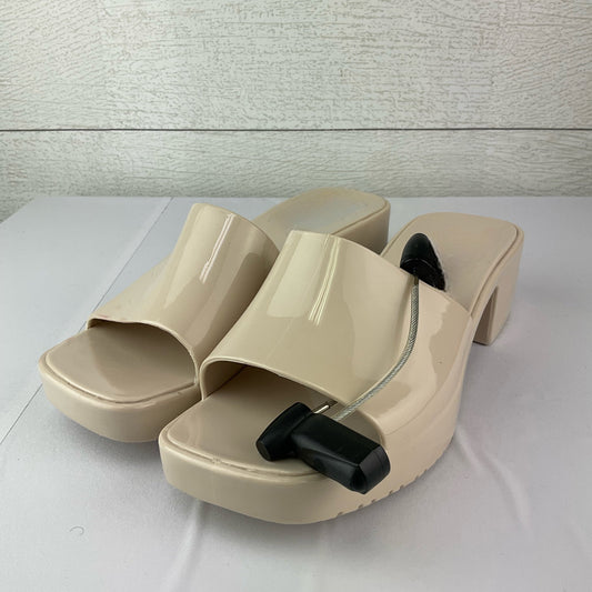 Beige Shoes Heels Block Wild Fable, Size 6