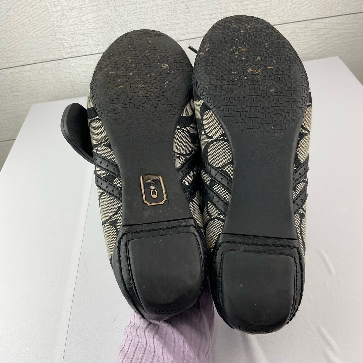 Black & Cream Shoes Flats Coach, Size 8