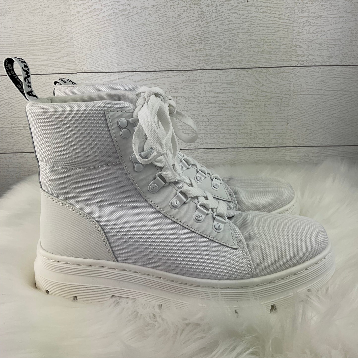 Boots Combat By Dr Martens In White, Size: 9