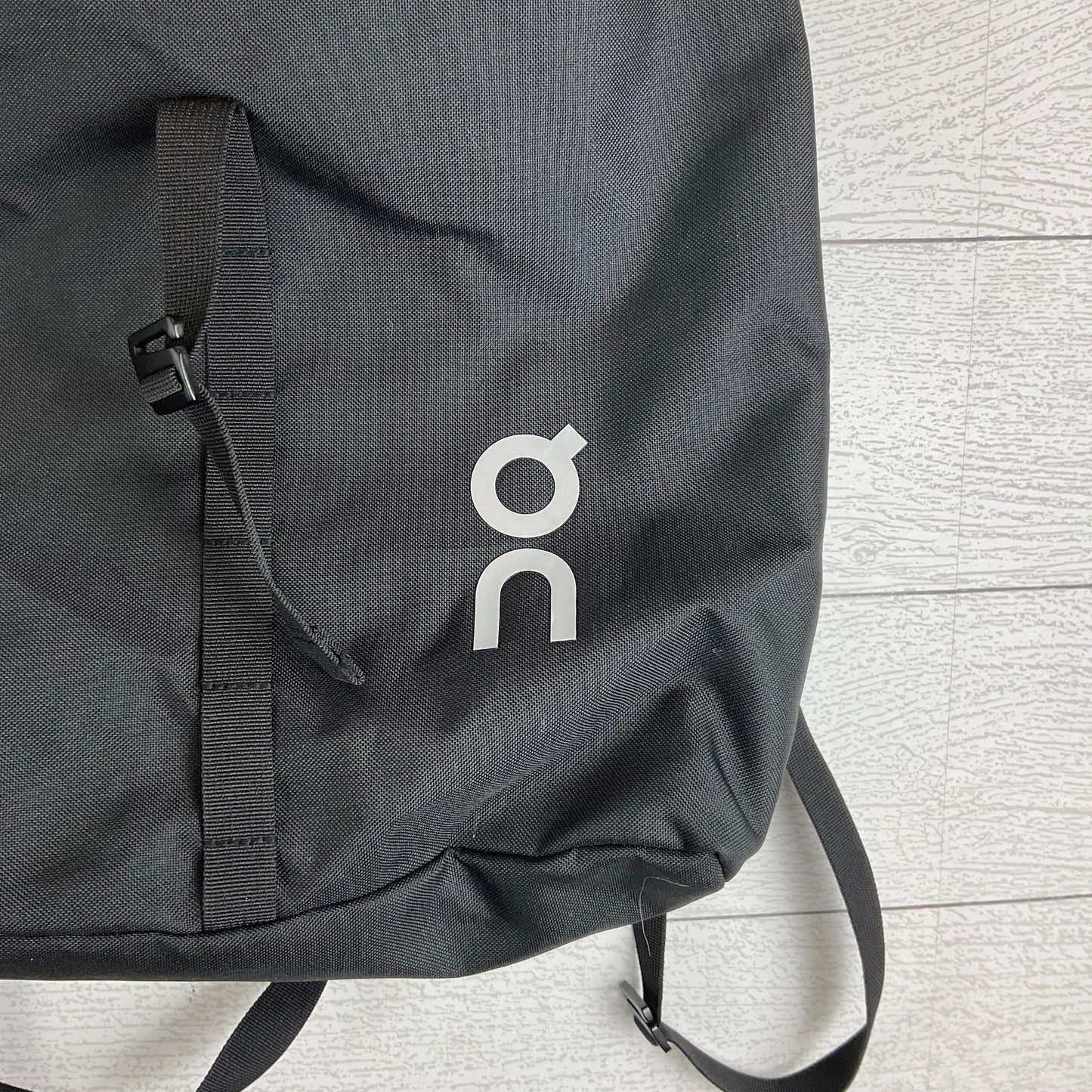 Backpack By On, Size: Medium