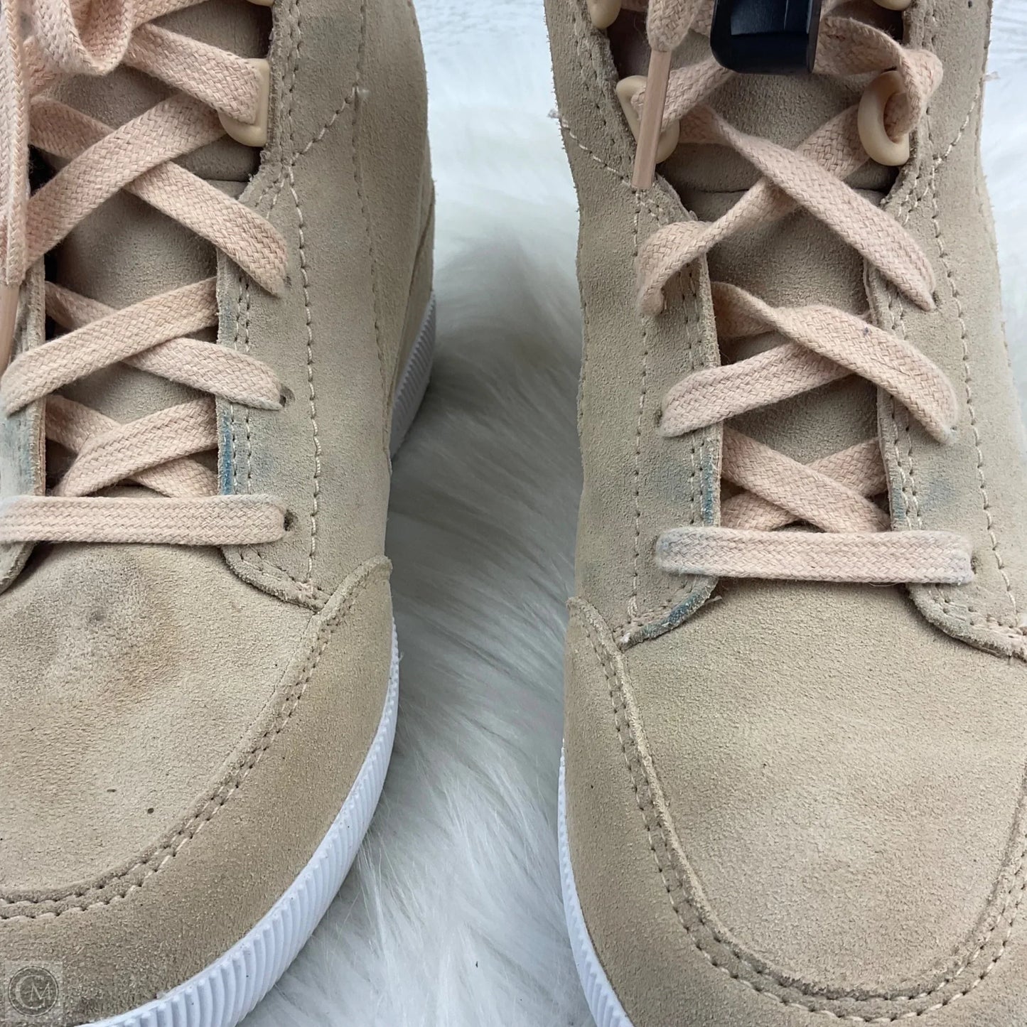 Boots Hiking By Sorel In Tan, Size: 6