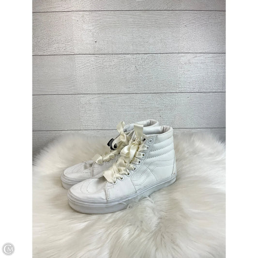 Shoes Sneakers By Vans In White, Size: 7