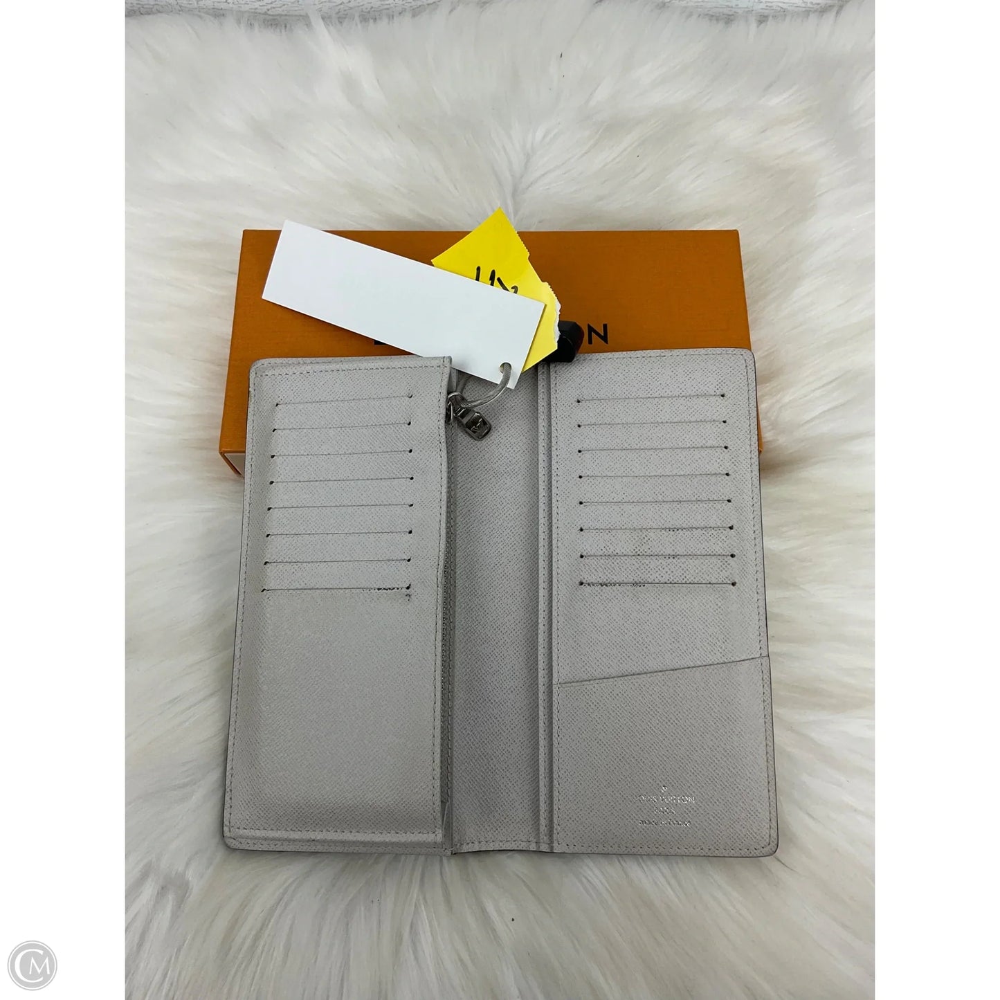 Wallet Luxury Designer By Louis Vuitton, Size: Medium