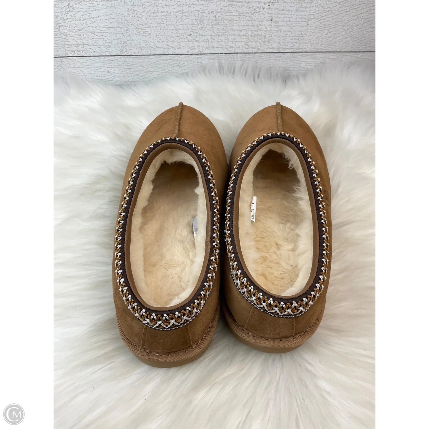 Shoes Designer By Ugg In Brown, Size: 6