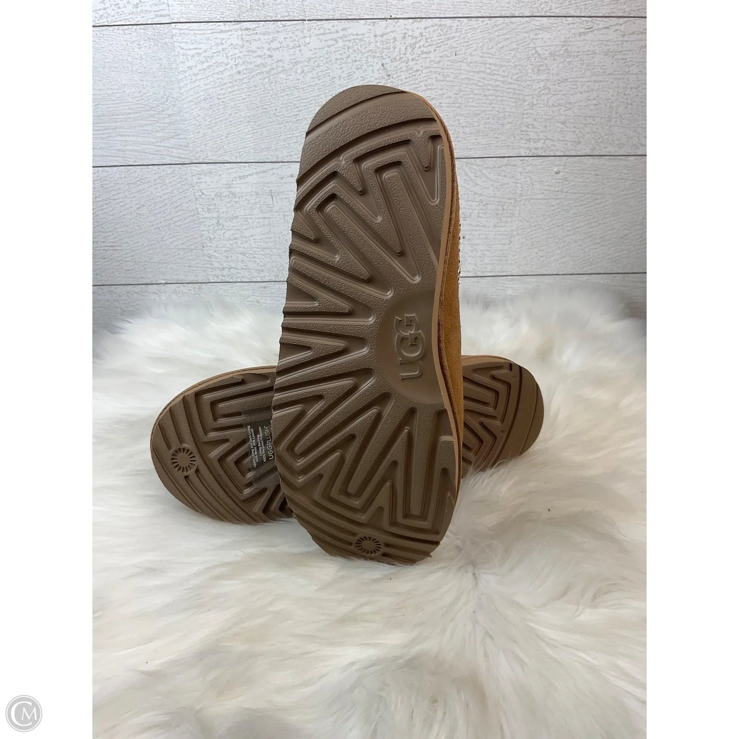 Shoes Designer By Ugg In Brown, Size: 6