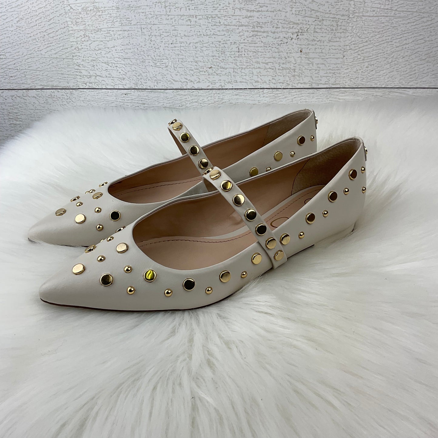 Shoes Flats By Jessica Simpson In White, Size: 6