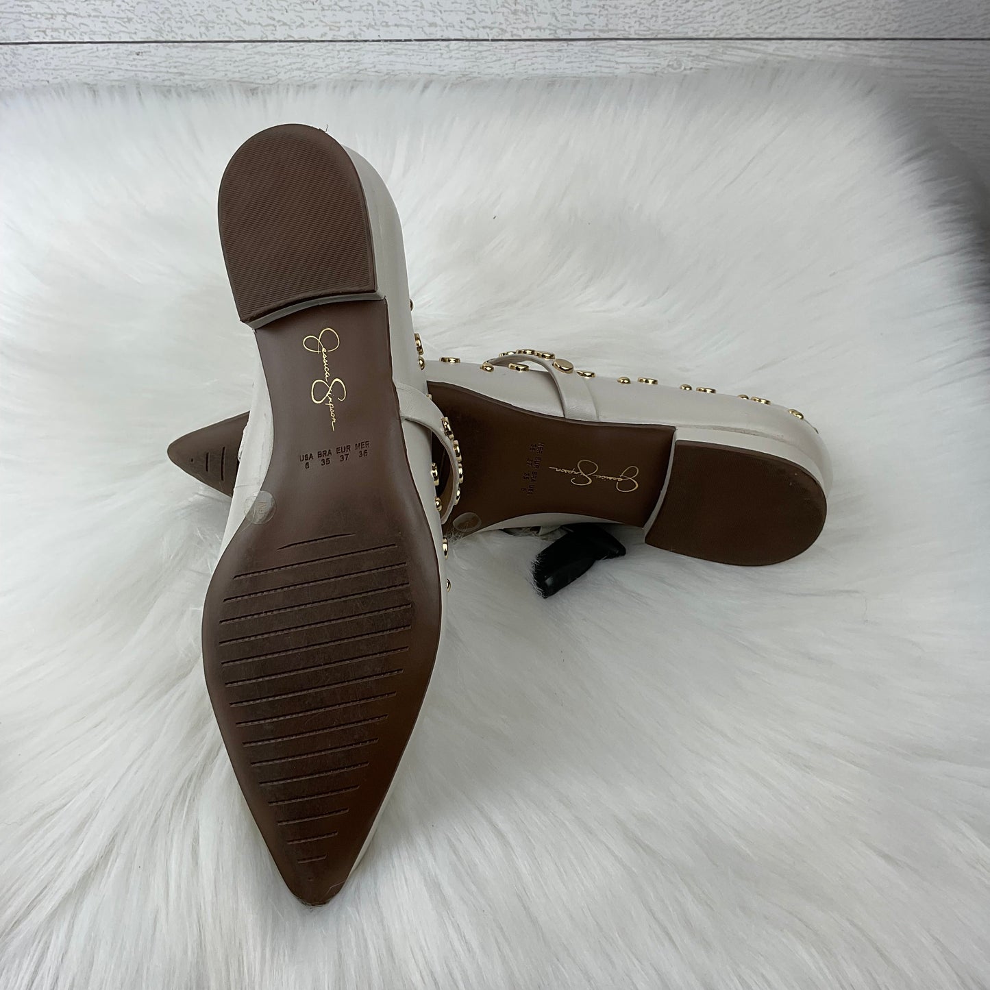 Shoes Flats By Jessica Simpson In White, Size: 6