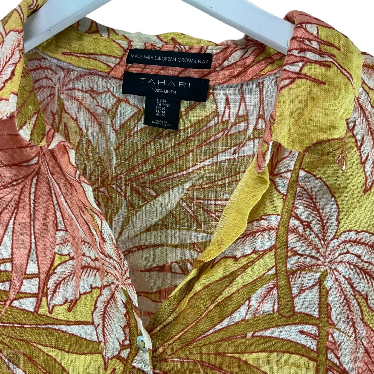 Top Long Sleeve By Tahari By Arthur Levine In Orange & Yellow, Size: M