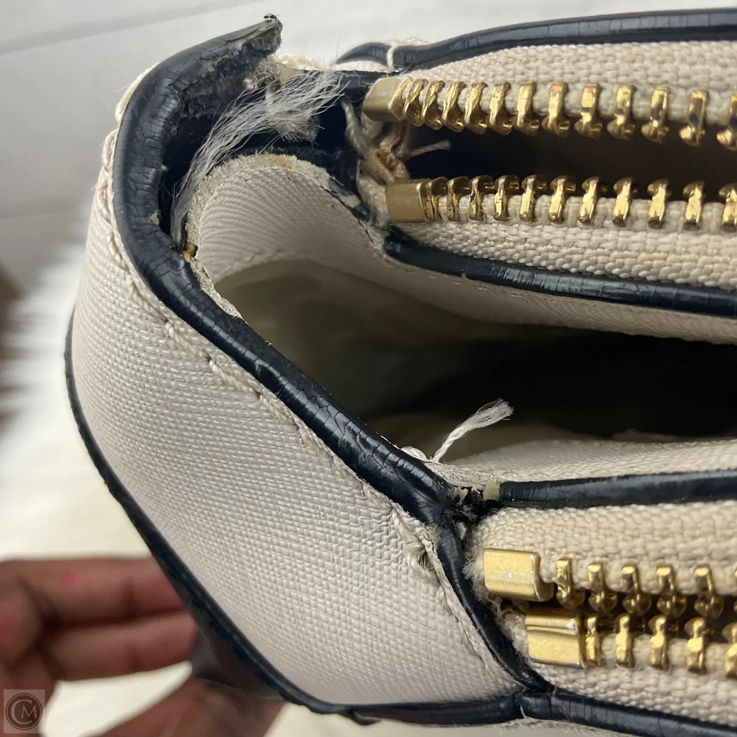 Handbag Designer By Kate Spade, Size: Medium