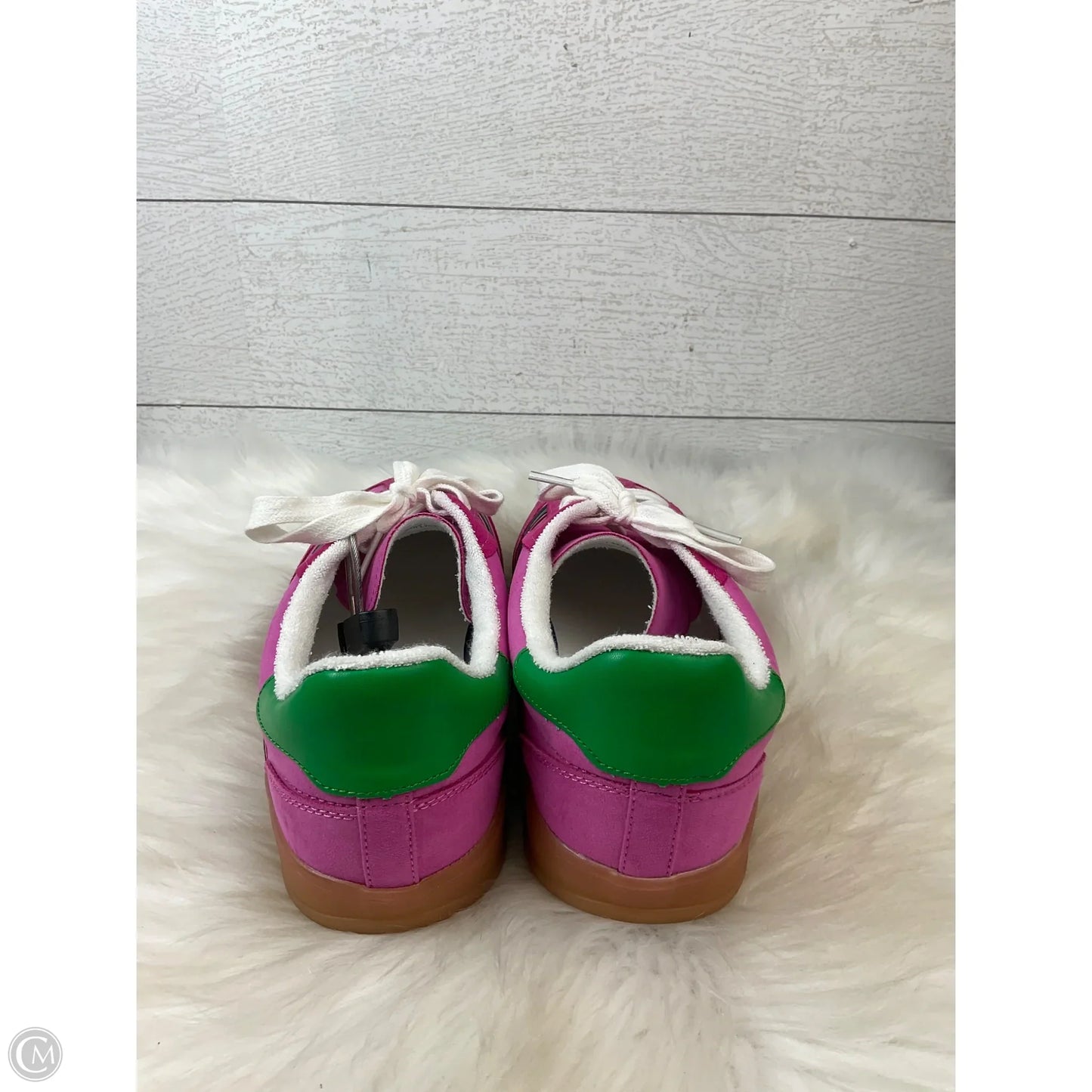 Shoes Sneakers By Madden Girl In Pink, Size: 9.5