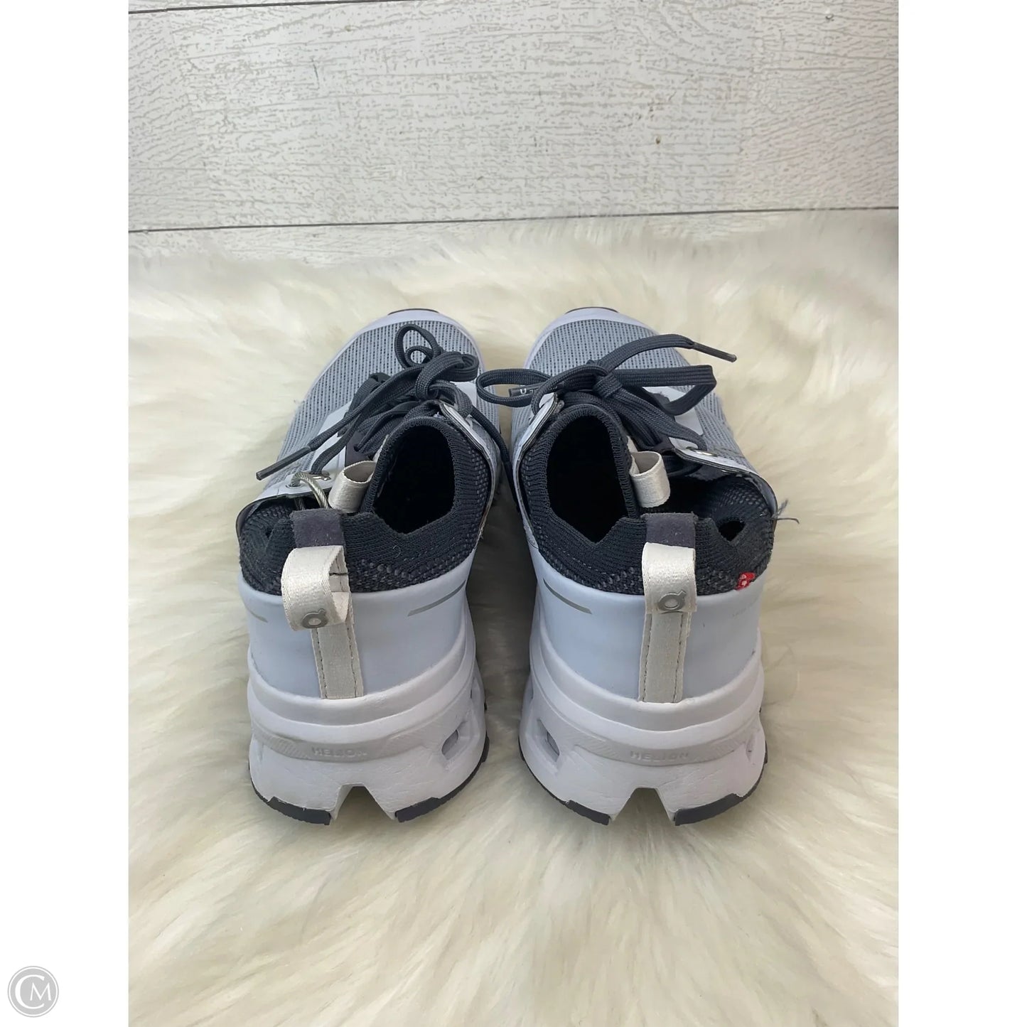 Shoes Athletic By On In Purple, Size: 7.5