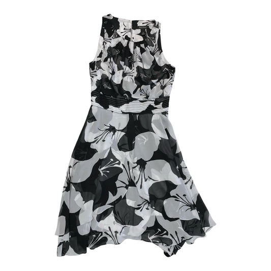 Dress Casual Midi By White House Black Market In Black & White, Size:8