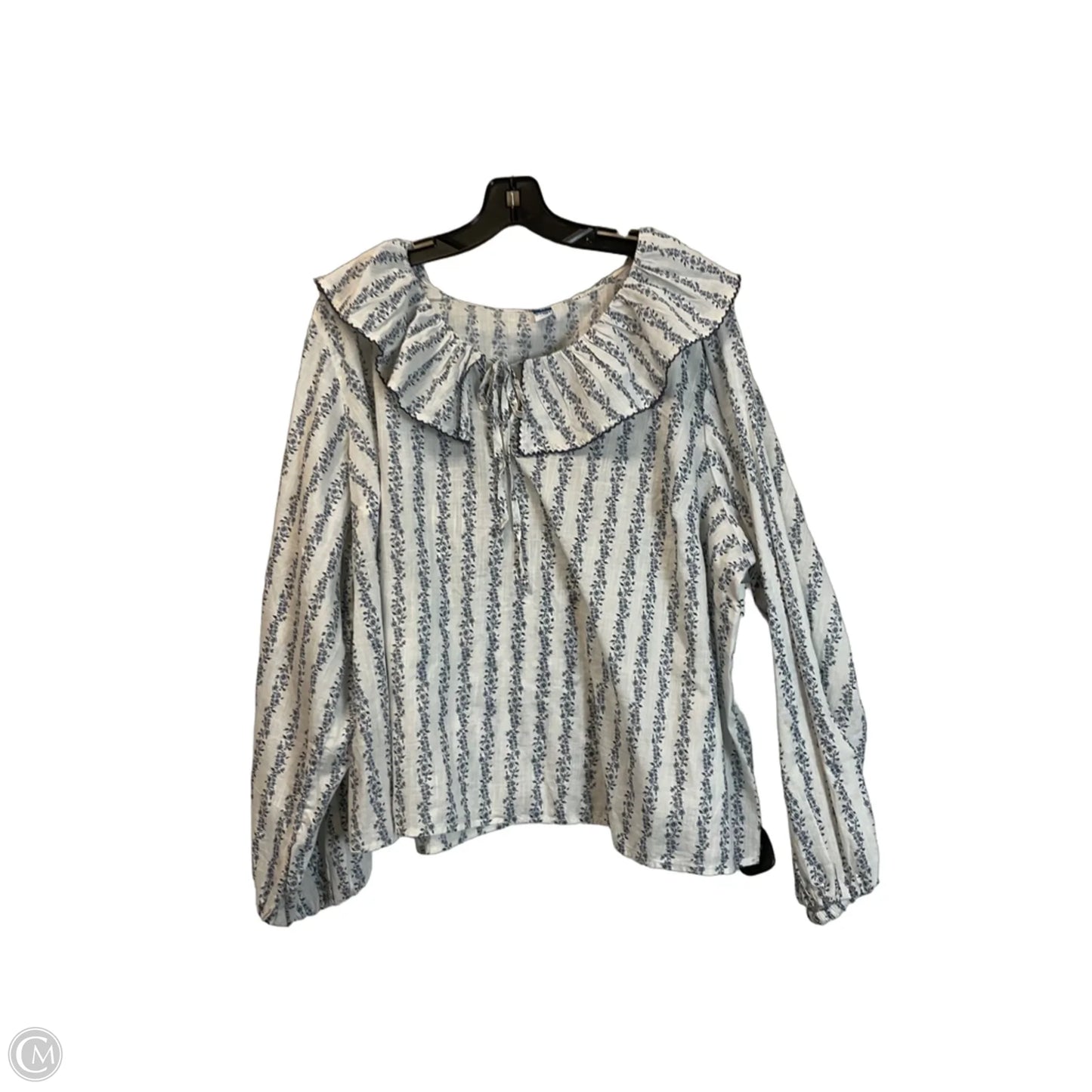 Top Long Sleeve By Old Navy In White, Size: 2x