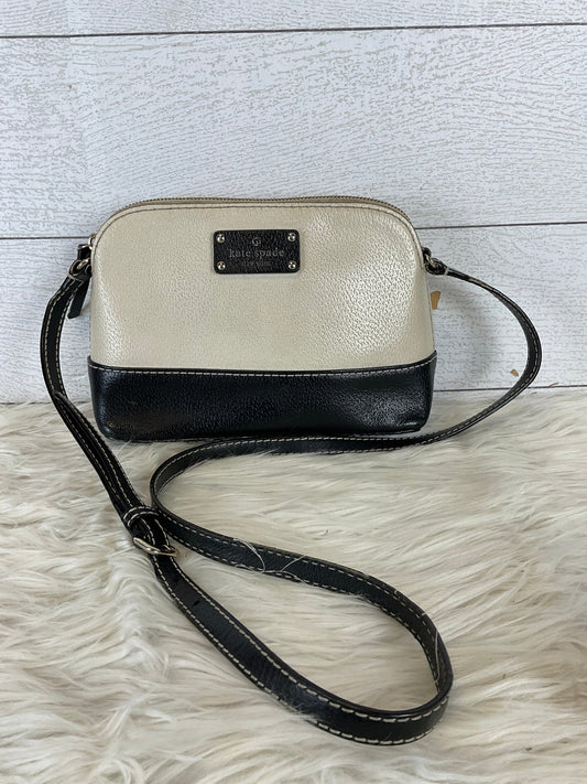 Crossbody Designer By Kate Spade  Size: Small