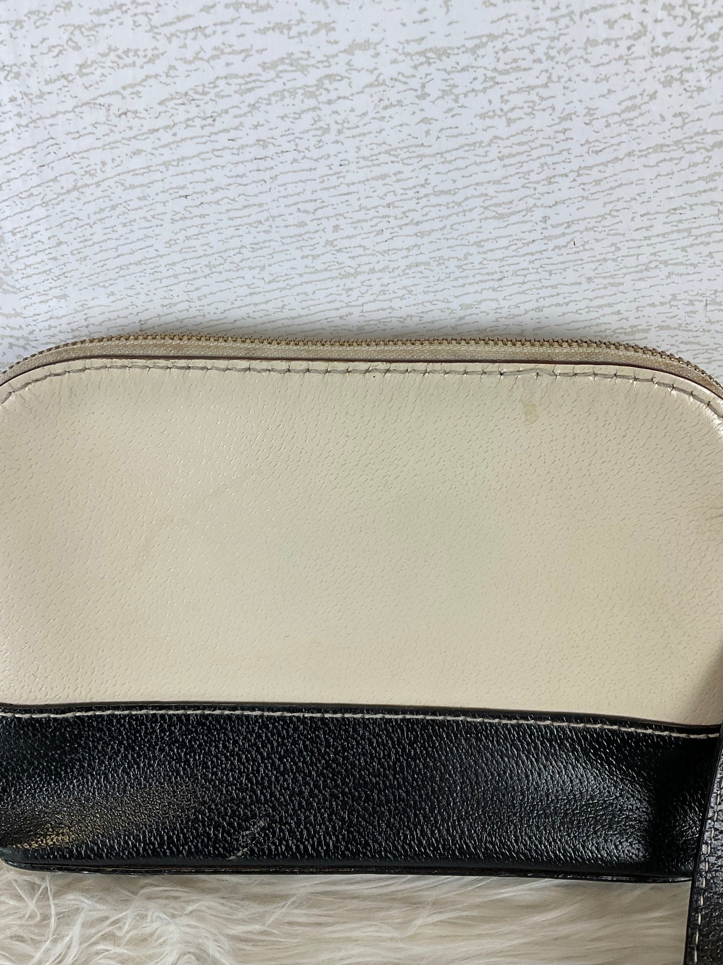 Crossbody Designer By Kate Spade  Size: Small