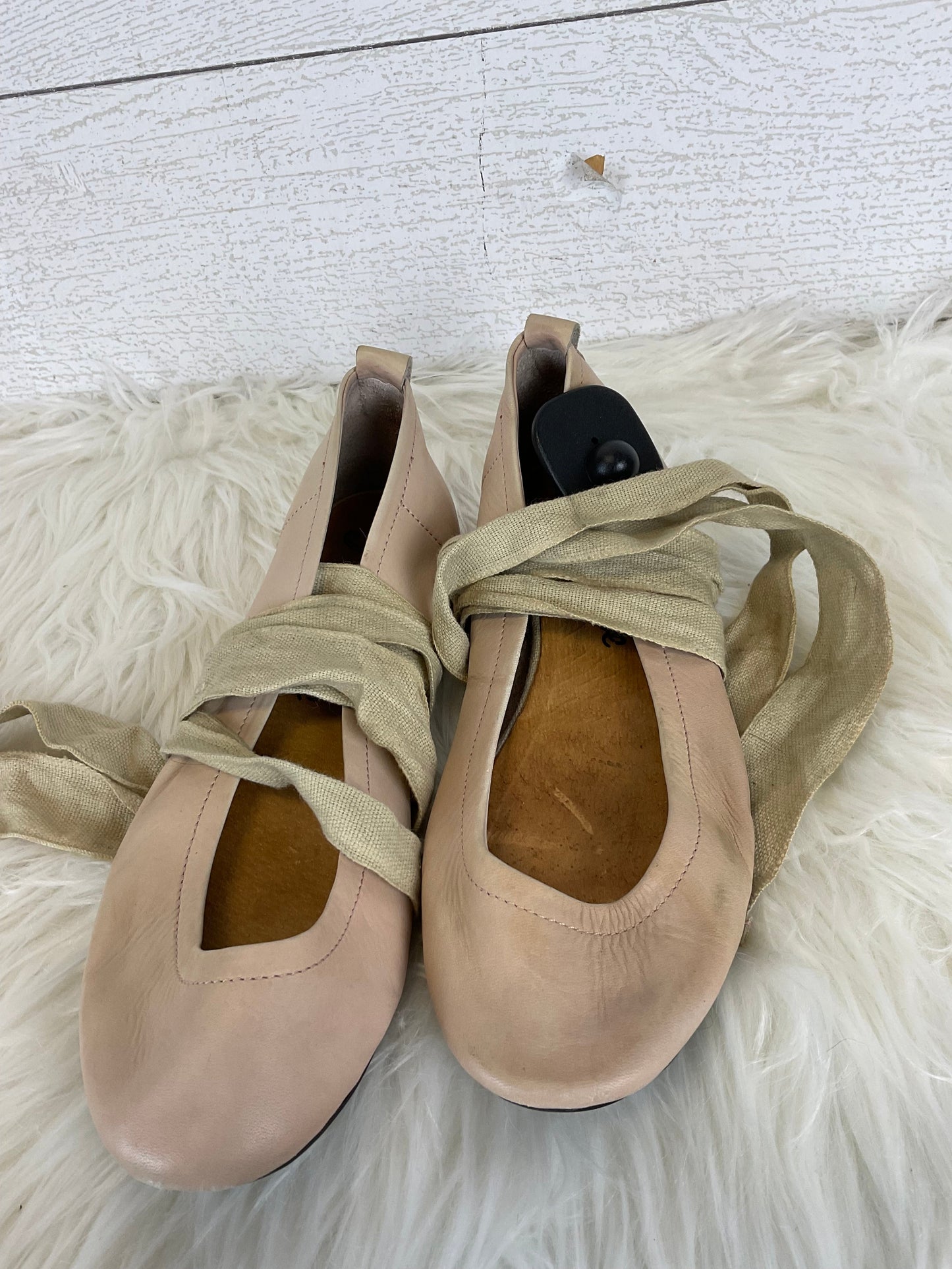 Tan Shoes Flats Free People, Size 7