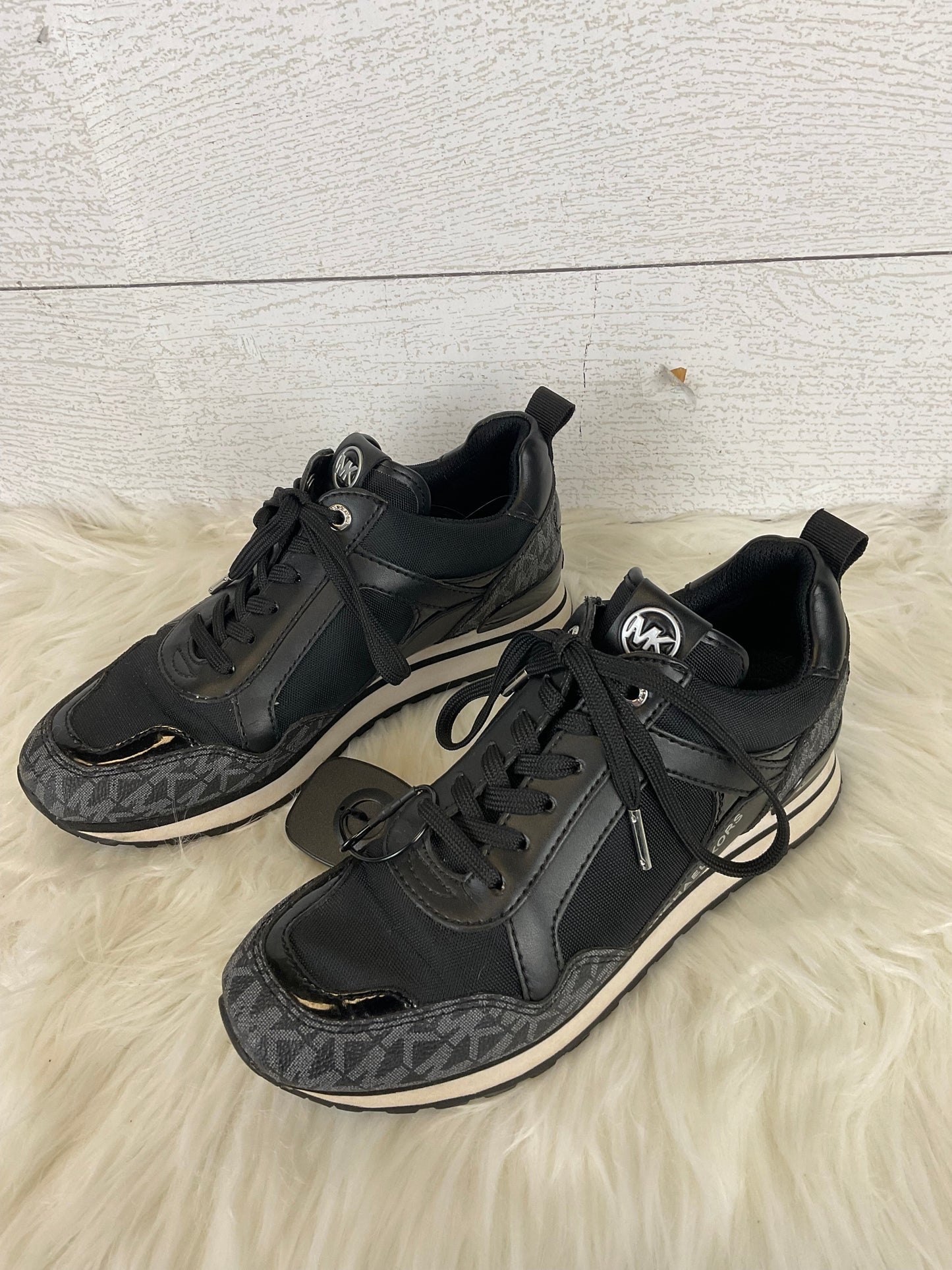 Black Shoes Designer Michael By Michael Kors, Size 6