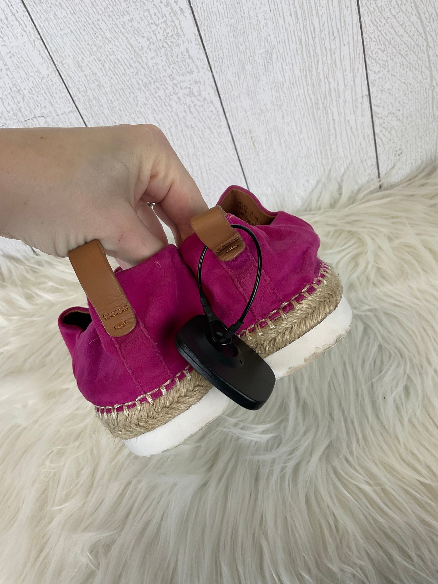 Pink Shoes Flats Gentle Souls, Size 7.5