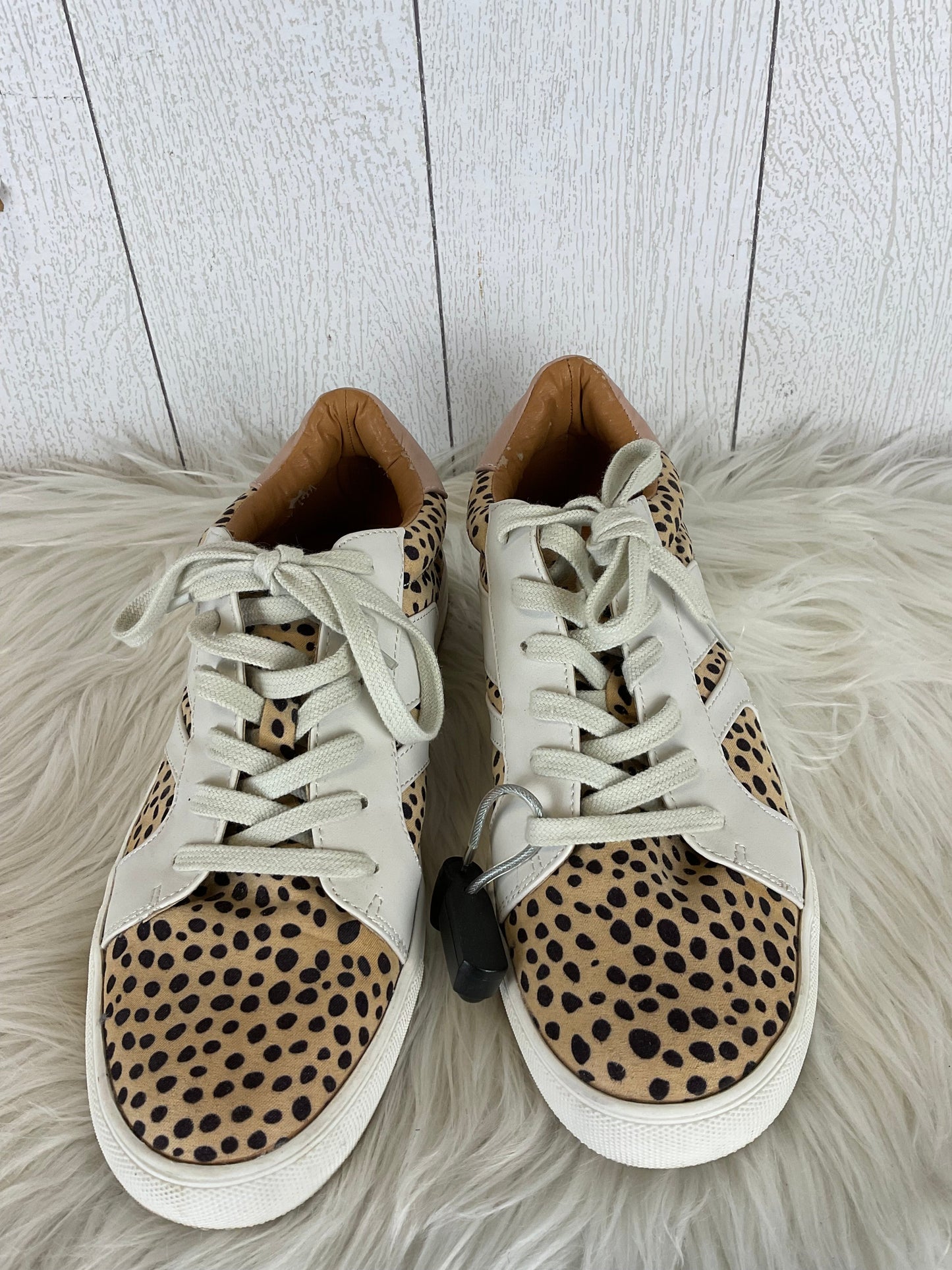 Shoes Sneakers By Dolce Vita In Animal Print, Size: 8.5