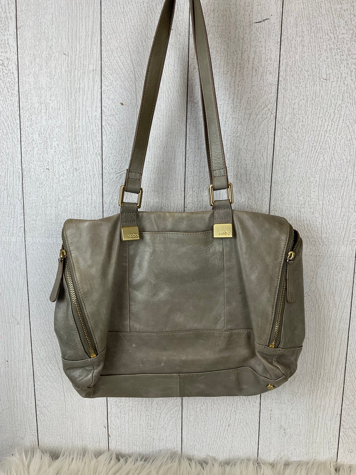 Handbag Designer By Hobo Intl, Size: Medium