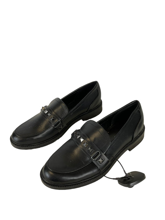 Black Shoes Flats Marc Fisher, Size 7