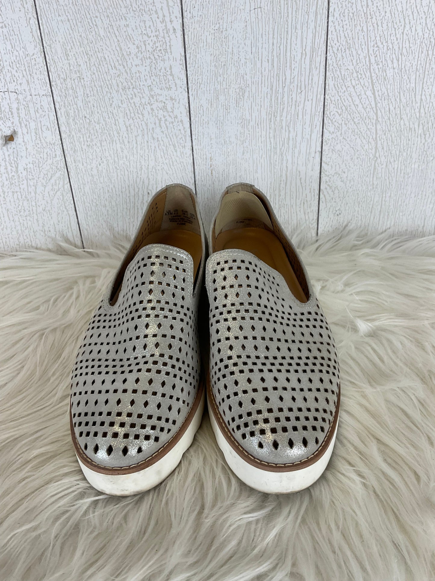 Shoes Flats By Franco Sarto In Silver, Size: 8.5