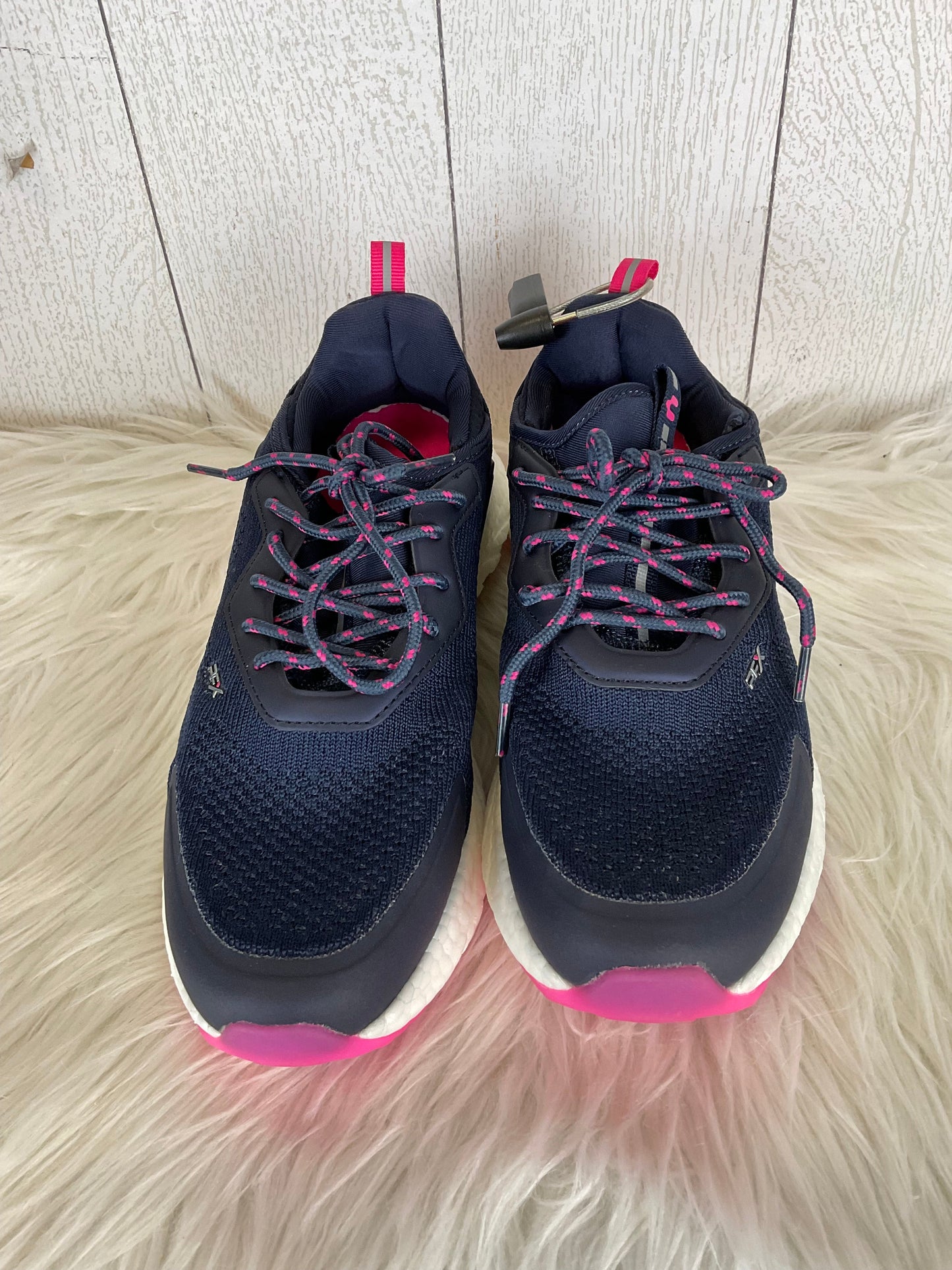 Shoes Athletic By Clothes Mentor In Navy, Size: 8.5