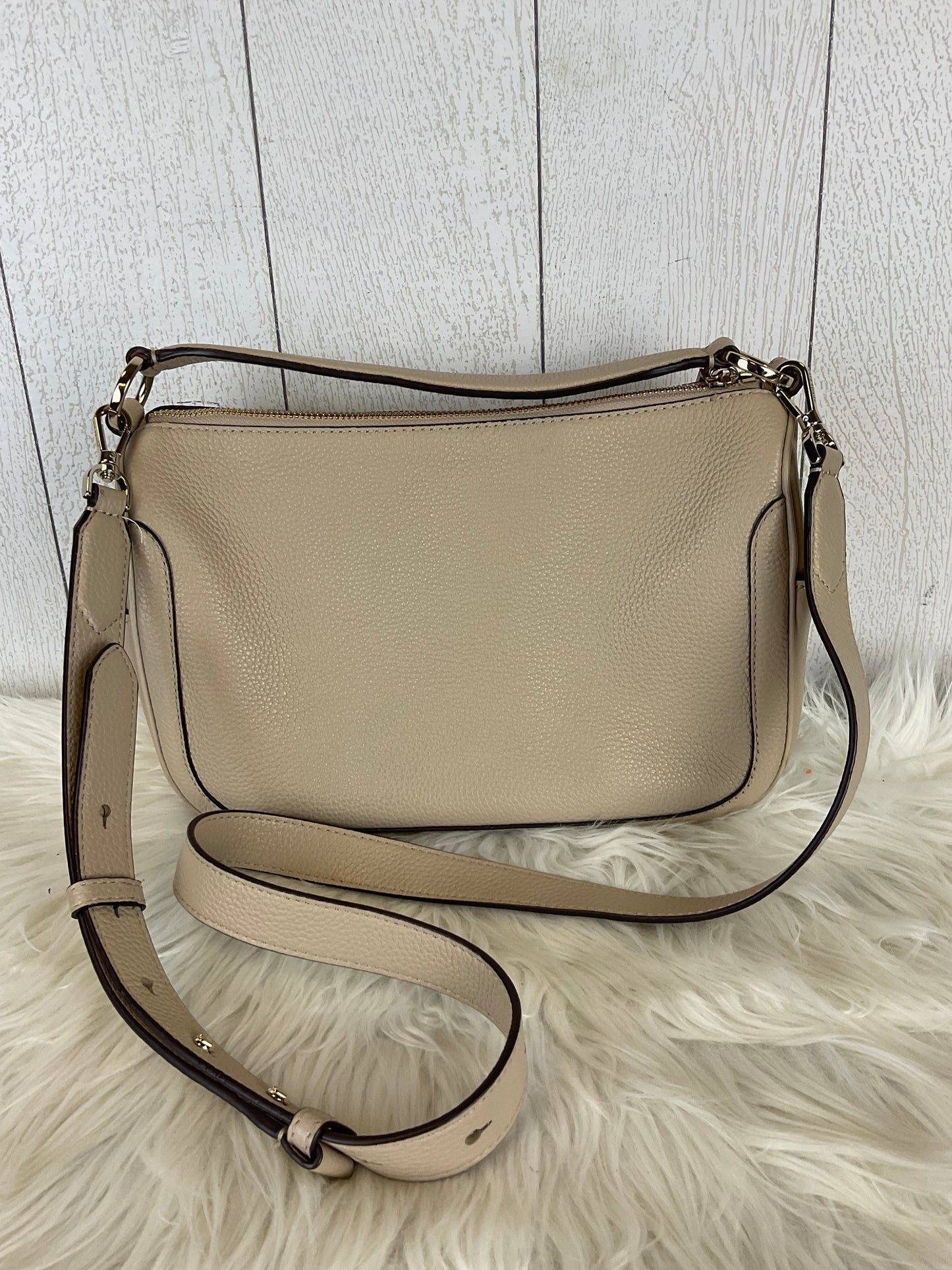 Crossbody Designer By Kate Spade, Size: Medium