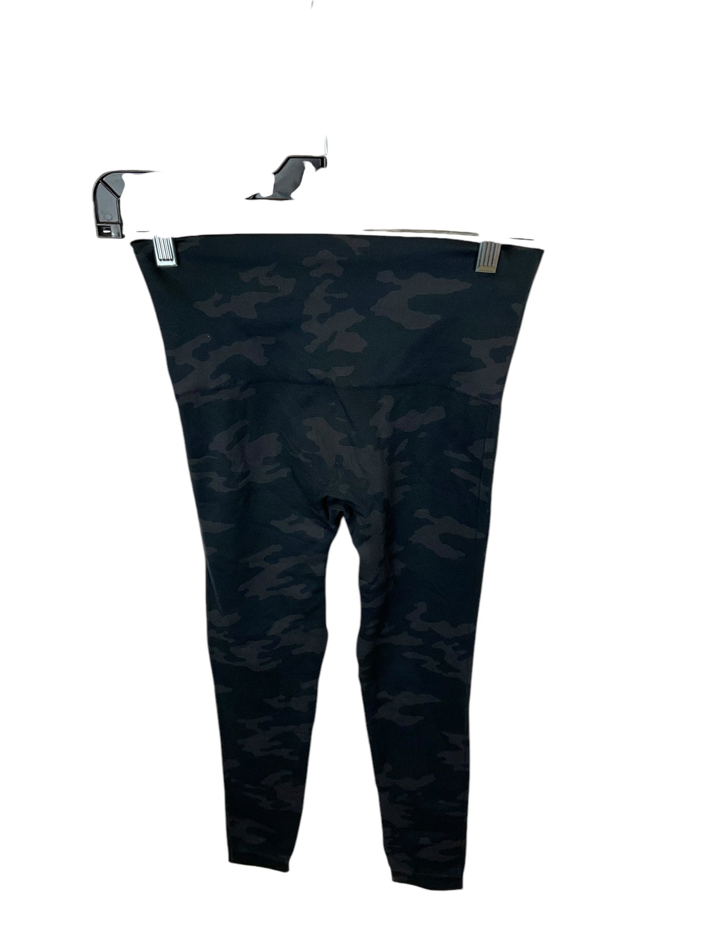 Athletic Leggings Capris By Spanx In Camouflage Print, Size: Xs