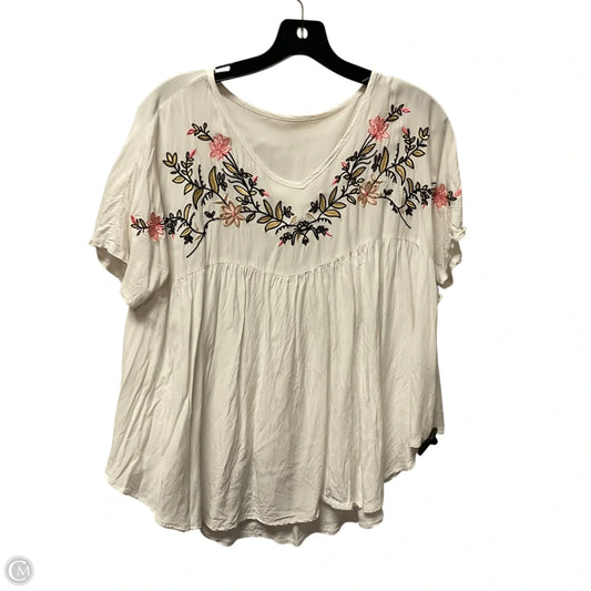 Top Short Sleeve By Clothes Mentor In White, Size: L