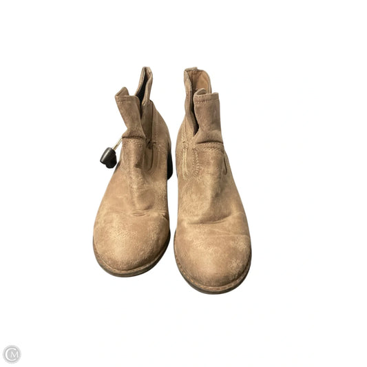 Boots Ankle Heels By True Craft In Brown, Size: 7