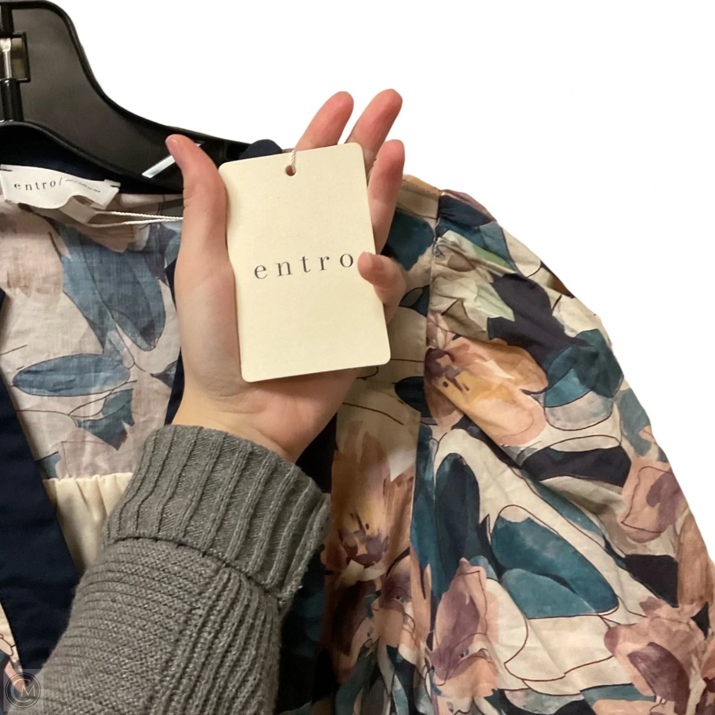 Dress Casual Short By Entro In Floral Print, Size: M