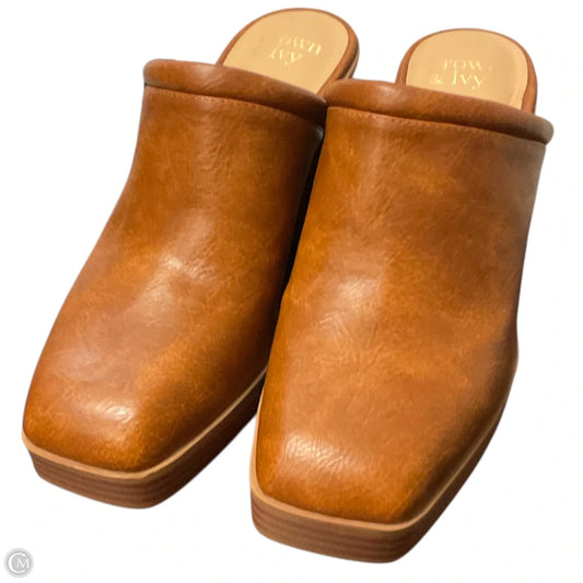 Shoes Heels Block By Crown And Ivy In Brown, Size: 10