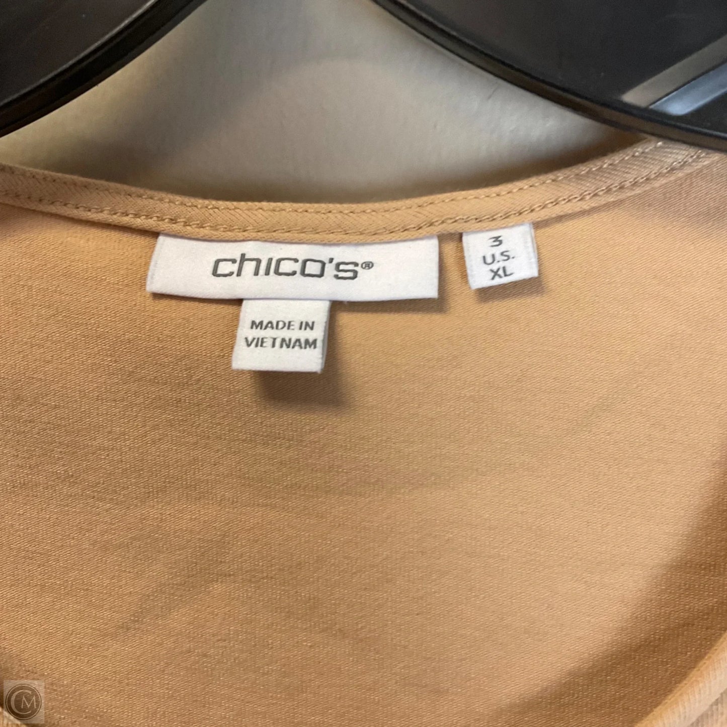 Top Sleeveless By Chicos In Tan, Size: Xl