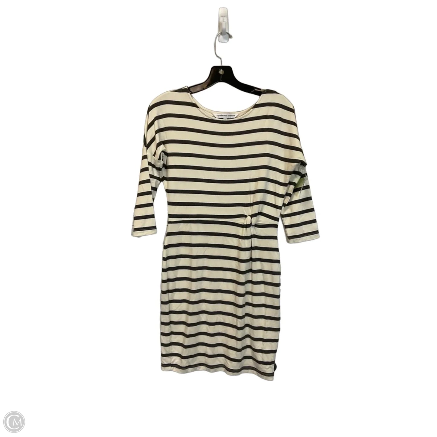 Dress Casual Short By Cupcakes And Cashmere In Striped Pattern, Size: Xs