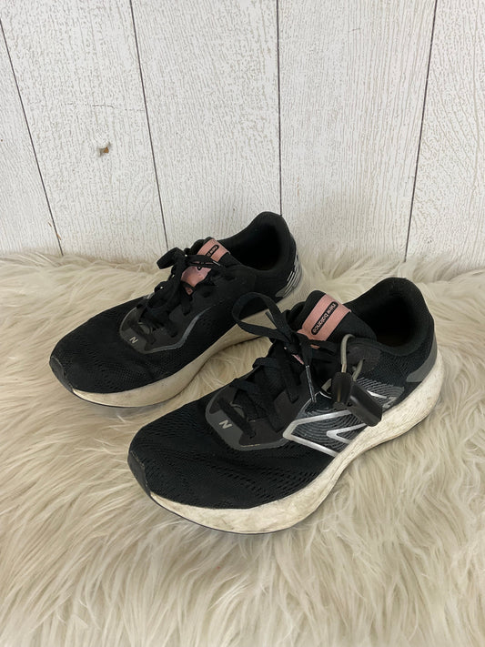 Shoes Athletic By New Balance In Black, Size: 7.5